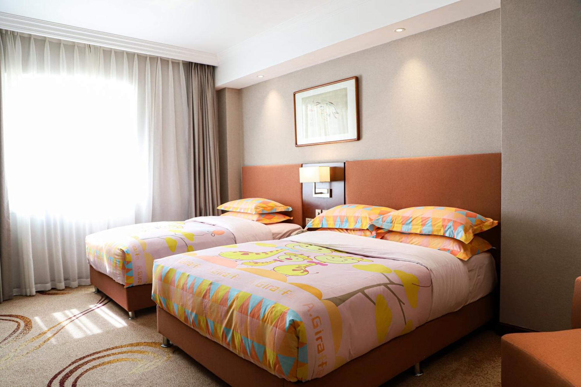 Beijing Feitian Hotel Bagian luar foto