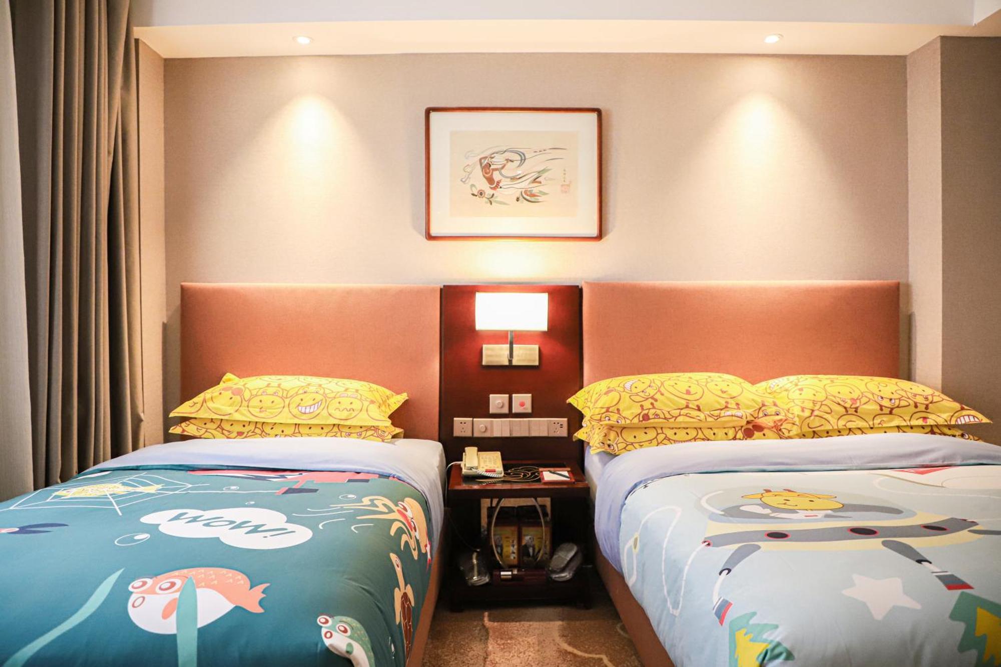 Beijing Feitian Hotel Bagian luar foto