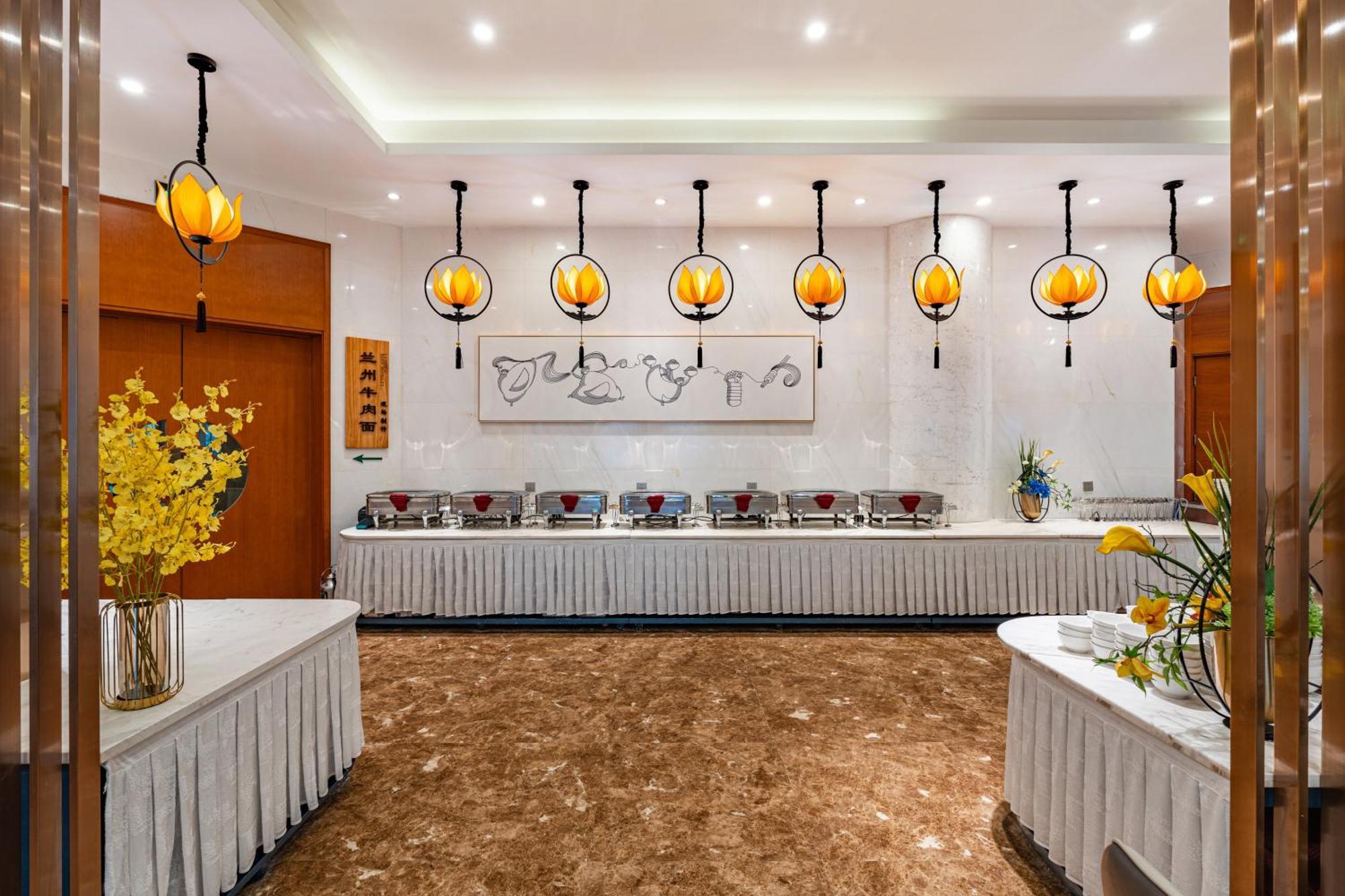 Beijing Feitian Hotel Bagian luar foto