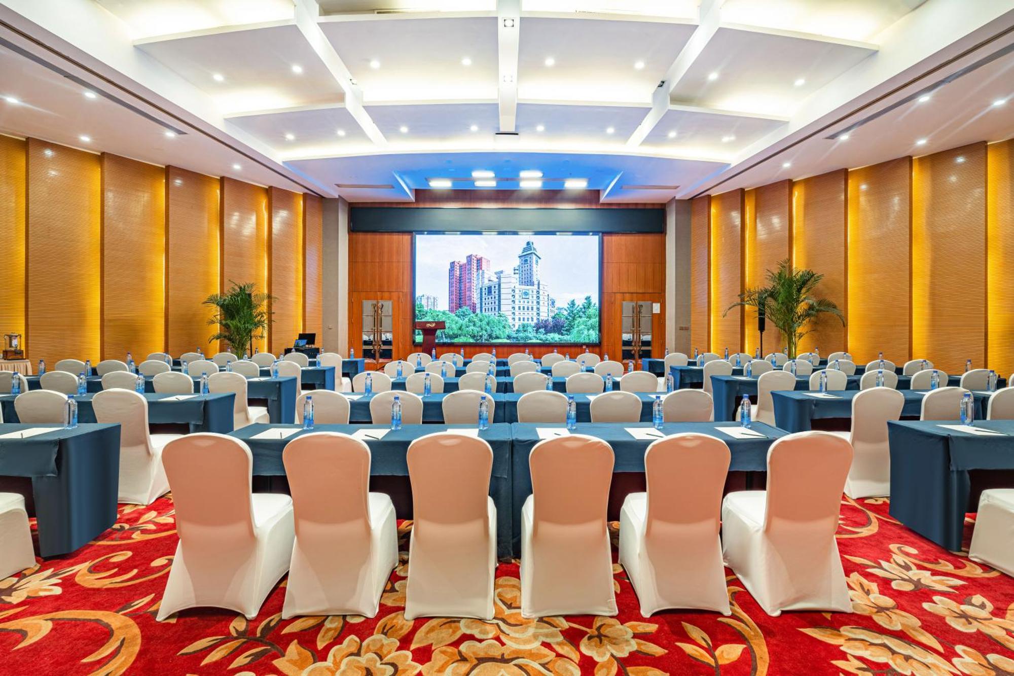 Beijing Feitian Hotel Bagian luar foto